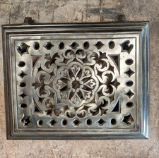 Couvercle pour un poêle