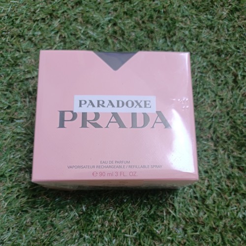 Prada paradoxe - prada,