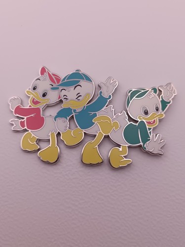 Disneyland paris pin riri fifi - riri,