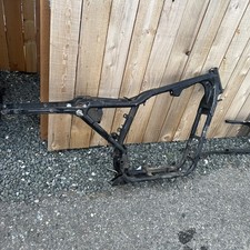 1997 Harley Davidson Sportster 883 Main Frame Chassis 96-03 Xl883 1200 Swingarm