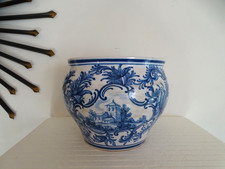 Cache pot ancien faience