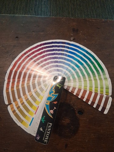 Vintage 1991 1992 pantone - 1991-1992,