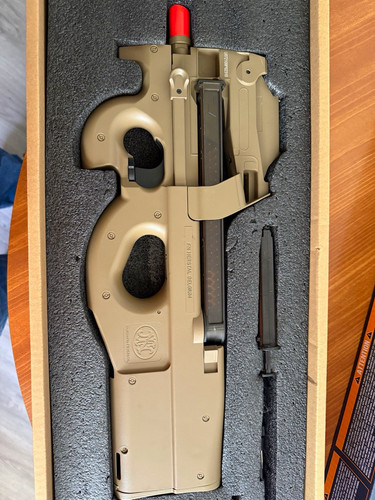 Herstal p90 standard fde - fn,