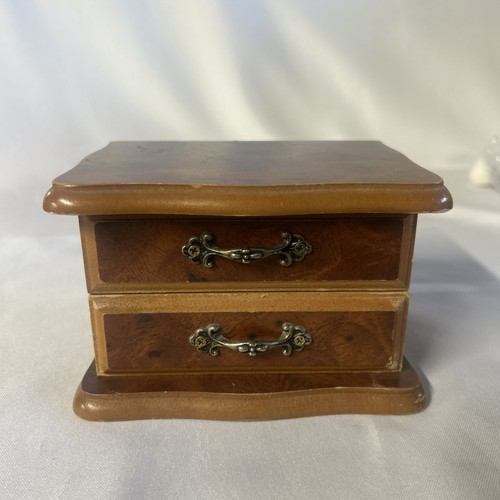 Meuble miniature commode - a4,