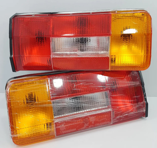 Rear lights set left - rear,