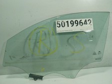 VITRE DE PORTE AVANT GAUCHE /