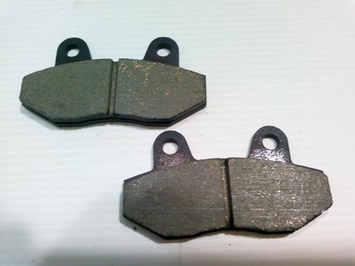 Plaquettes frein avant - de,