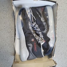 Nike  Chaussure Basketball