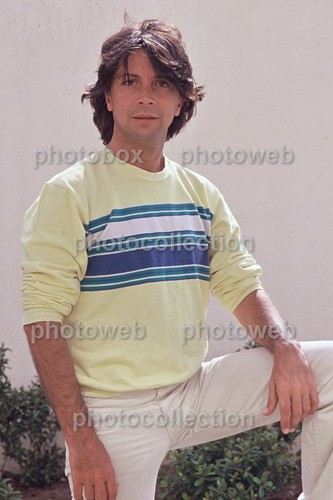 Herve vilard exclusive - *,