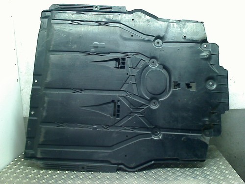 Pare pierre mercedes benz - mercedes-benz, a