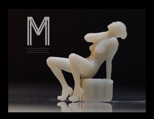 Ho mini figurine - ho,