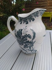 Magnifique Broc de toilette