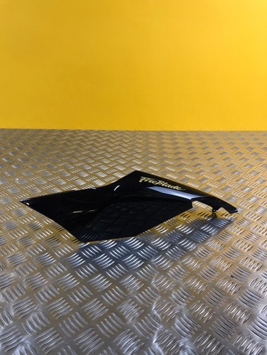 Demi coque arrière - , gauche