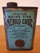 Bidon ancien huile noire fixe