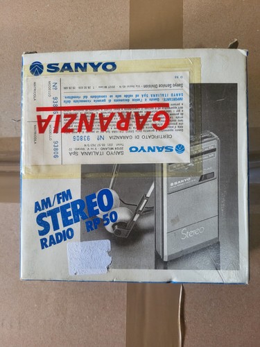 Vintage sanyo portable - vintage,