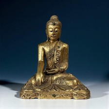 Statue de Bouddha en bois