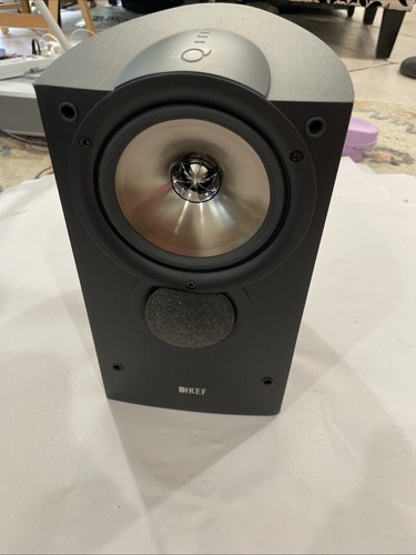 One kef iq10 - one,