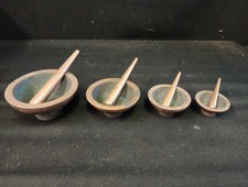 Série De 4 Mortier Et Pilon