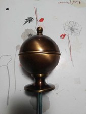 rare ancienne Boule d'escalier