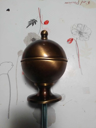 Boule escalier rampe ou - rampe,