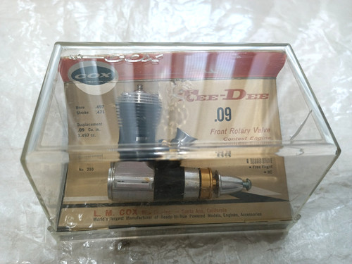 Nouveau moteur vintage cox tee - nouveau,