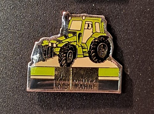 Pin deutz fahr - pin's,