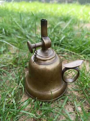 Ancienne lampe huile gardon - ancienne,