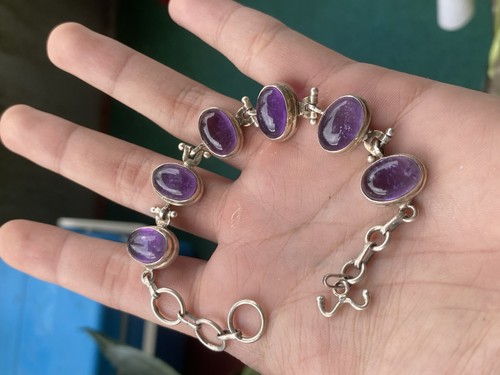 Bracelet ethnique fait - , main