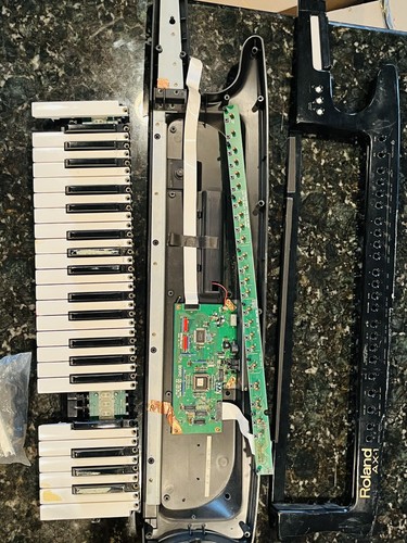 Roland midi controller - midi,