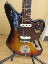 (FENDER JAPAN) JAGUAR Corps en