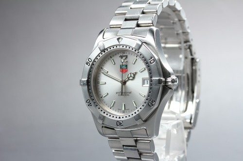 Presque comme neuve montre - comme,