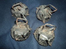 GRIFFE  BRONZE TULIPE PATE DE