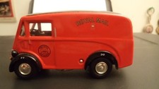 MINIATURE MORRIS J TYPE CORGI