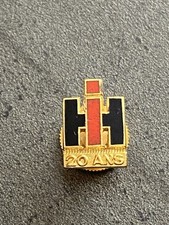 pin's IH - médaille du