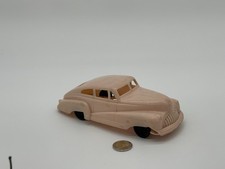 Voiture En Plastique Rigide