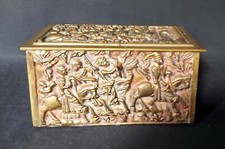 Coffret en bronze  Boîte à