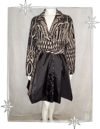 Superbe manteau fantaisie - ,