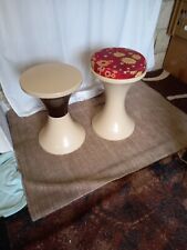 Lot de 2 vrais tabourets tam