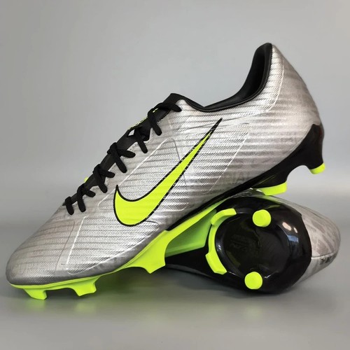 Chaussures football à - chaussures, de