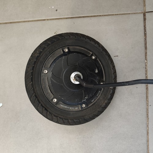 Moteur roue avant trottinette