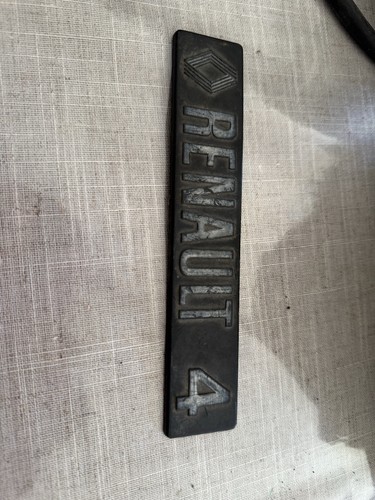 Monogramme emblème arrière - emblème,