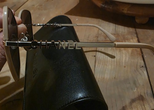 Lunette soleil chanel - lunette,