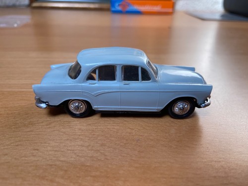 Norev plastique ancienne - ancienne, simca