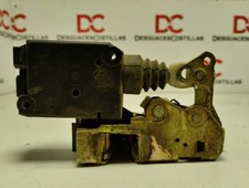 SERRURE DE PORTE AVANT DROITE