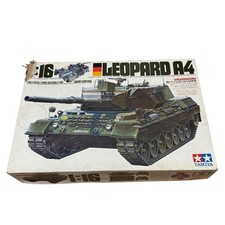 Vintage Tamiya Leopard A4 1/16 RC Tank Kit Germany Japan Futaba Parts Boxed