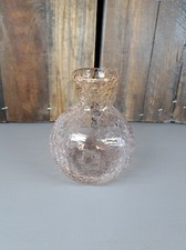Cracked vase, blown by Hervé Quénu, Glass Museum (Blangy-sur-Bresle)