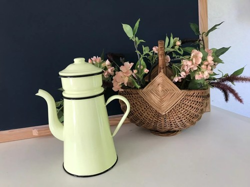 Cafetière ancienne - ⚜️,