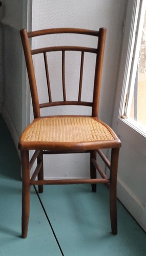 Chaises bistrot cannée.