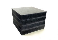 Socle pour statuette, plaque