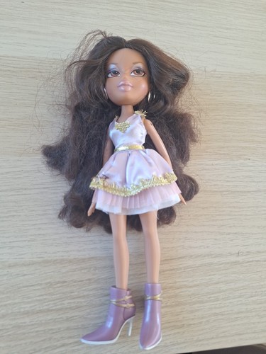 Poupée bratz pampered petz - ,